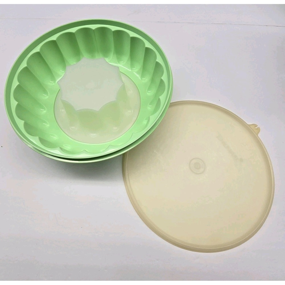 Vintage Tupperware Jello Mold 3 Piece Ice Ring Mint Green 1202 ,1201, 1203‎